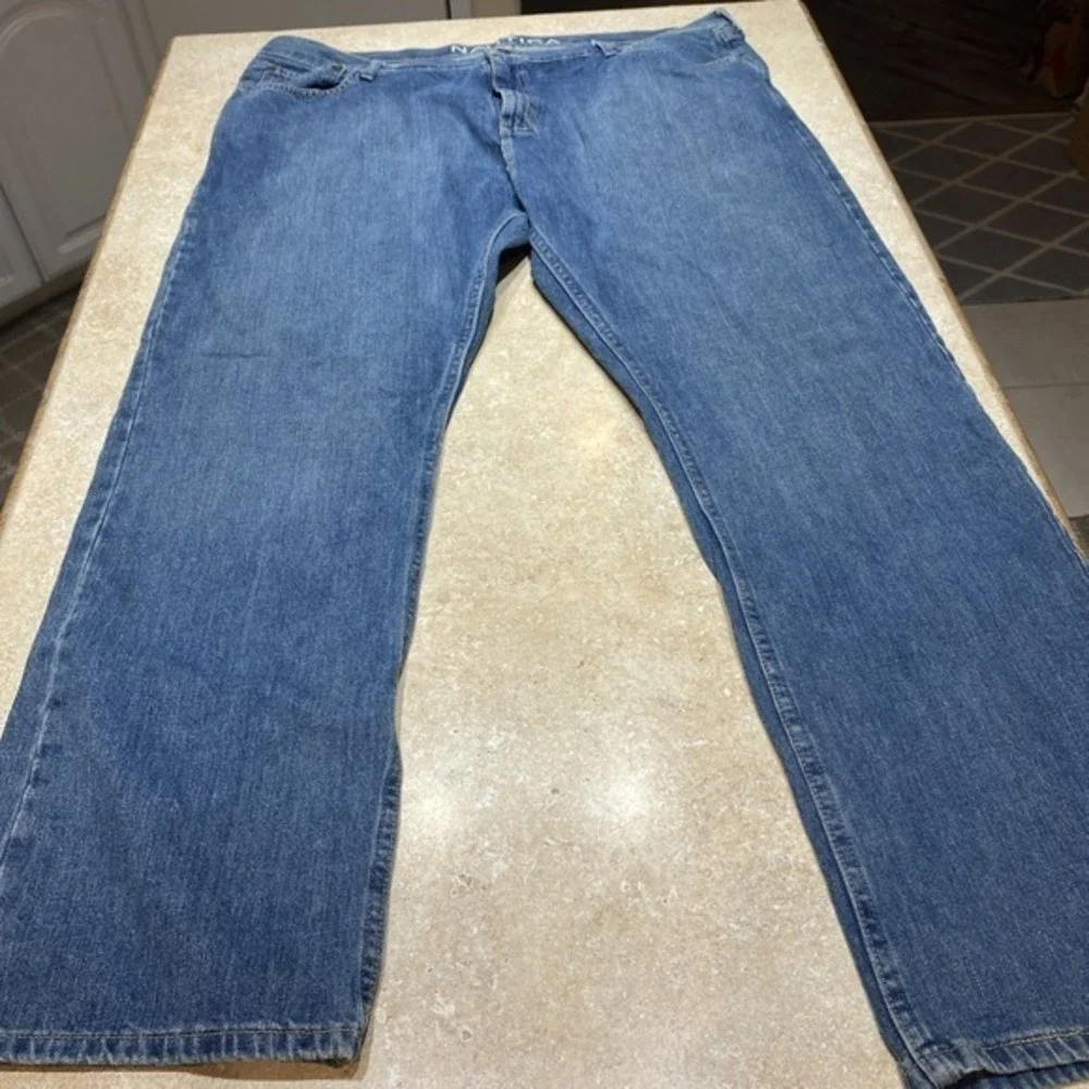 Nautica Men's Jeans 42/32‎ Straight Fit Sits On Hip 914 Washed Blue NWT 814